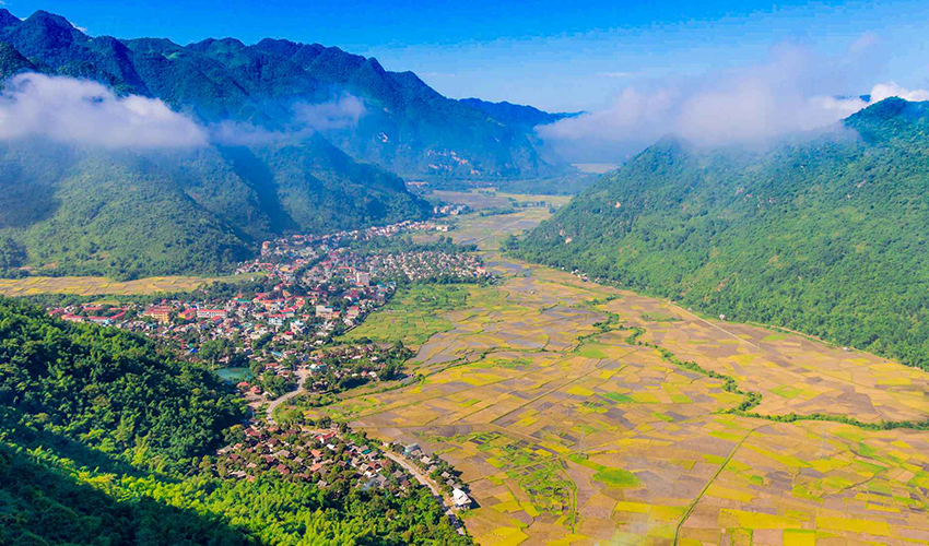 Thung-Khe-Pass-hanoi-to-mai-chau